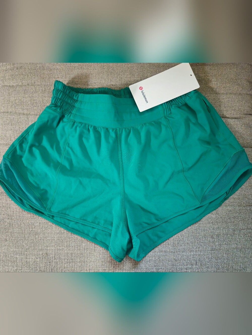 Lululemon Women's Green Athletic Shorts New With Tags